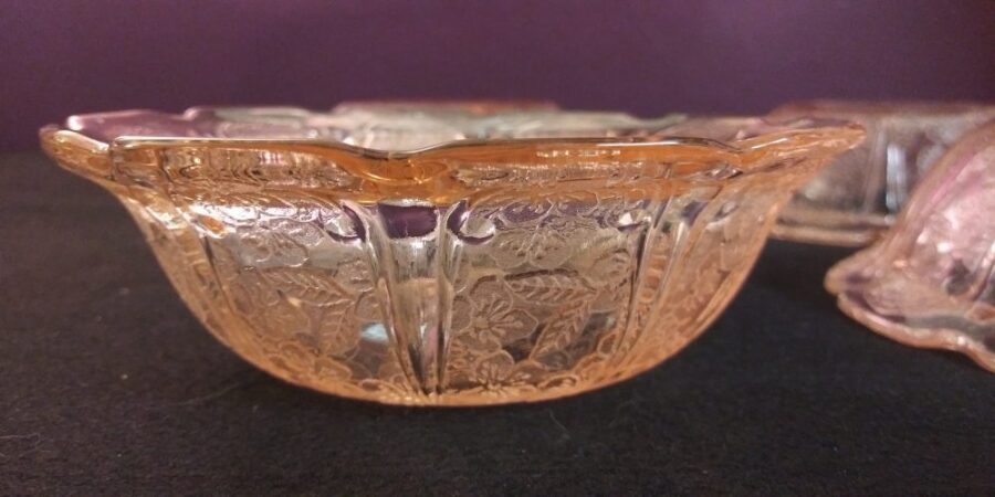 Jeanette Glass Co Pink Cherry Blossom Depression Glass 4.75" diameter Dessert Bowl
