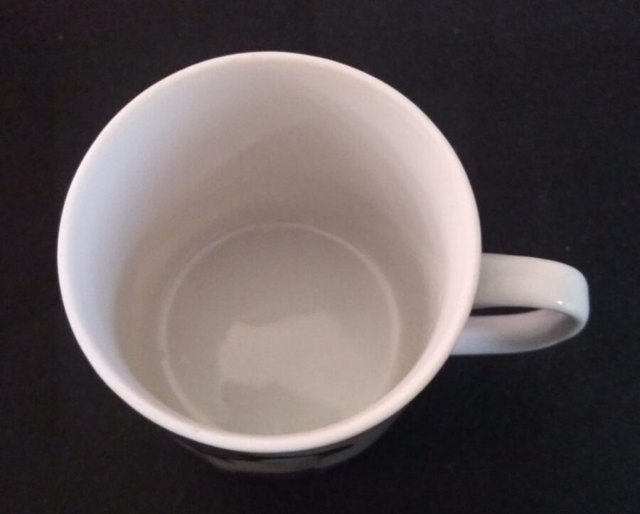 1a Purple Kimono Geisha Mug
