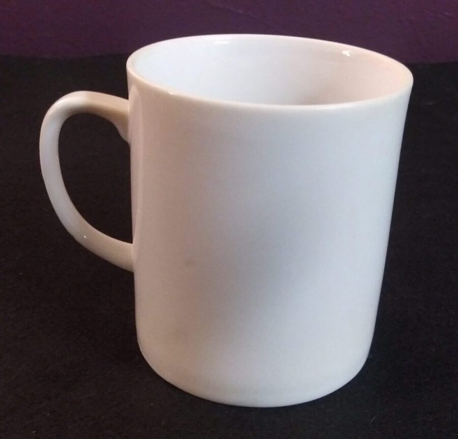 1b Orange Kimono Geisha Mug